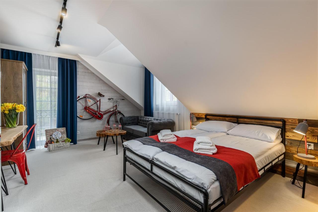 Zamkowe Apartamenty Сандомир Екстер'єр фото